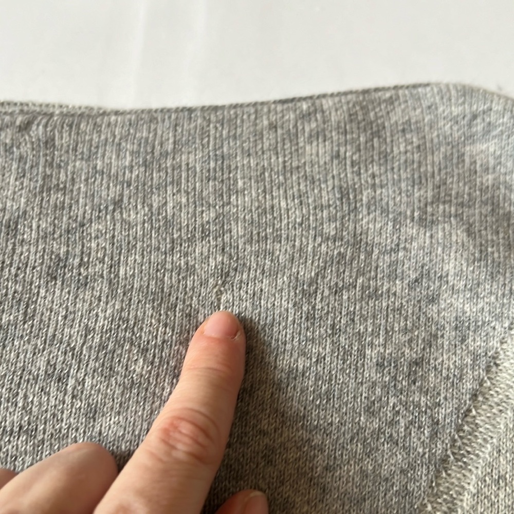 Vince Cashmere Wool Blend Colorblock Sweater Women’s Size Large Repairs - Picture 9 of 14